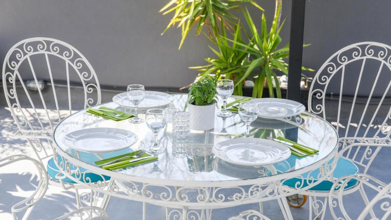 Monastiraki #Wallsfree Citycenter- Unspoiled Athens Apartments Eksteriør billede