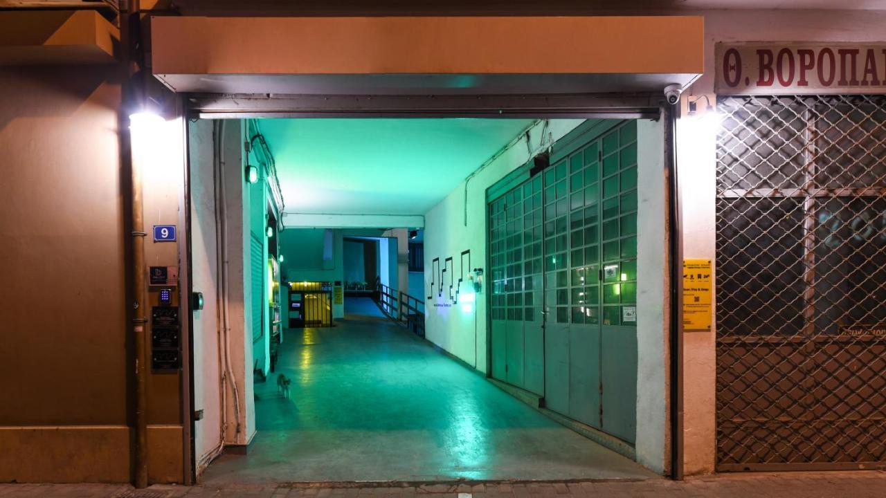 Monastiraki #Wallsfree Citycenter- Unspoiled Athens Apartments Eksteriør billede