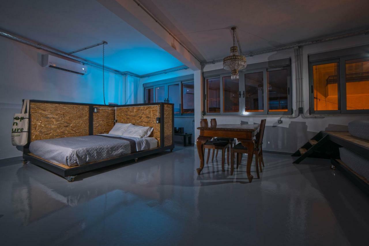Monastiraki #Wallsfree Citycenter- Unspoiled Athens Apartments Eksteriør billede